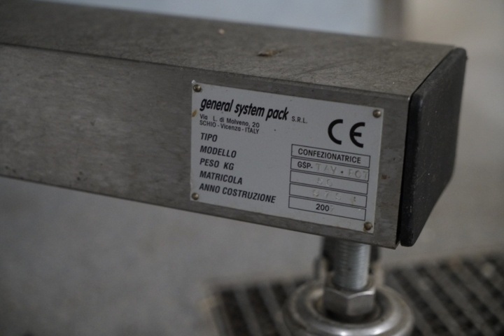 1352609-17 Packaging machine Flowpack General System Pack GSP 45 S – with unloading table