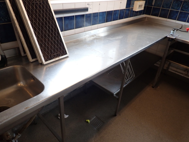 1031612-2 Stainless steel bench with drawers