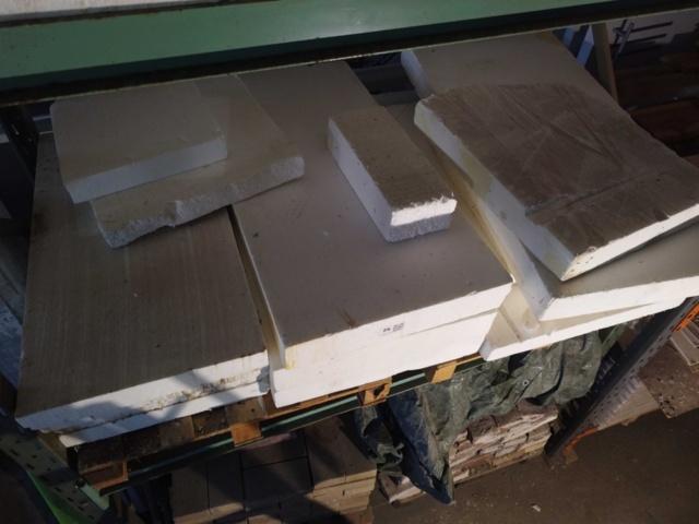 1325235-3 Isolering & takplattor, blandat parti – EPS, träullsplattor, mineralull