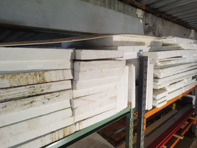 1325235-4 Isolering & takplattor, blandat parti – EPS, träullsplattor, mineralull