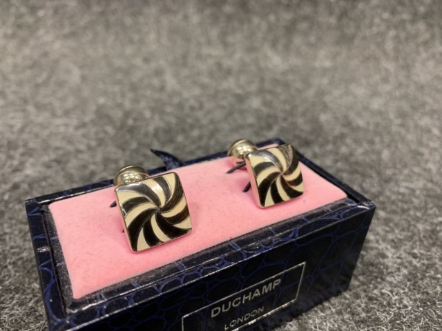 1353266-2 Cufflinks Duchamp London