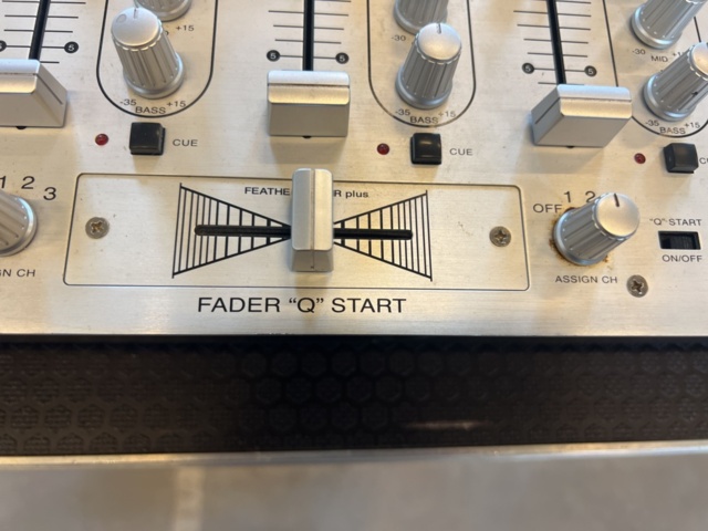 1290189-3 Preamp mixer - American Audio Q-2422/SX