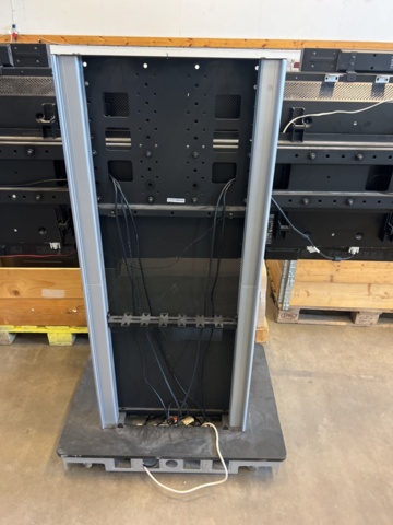 1290246-7 Monitors with floor stand 2 pcs - NEC Multisync LCD5220