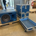 1290145-1 Speakers 2 pcs - Stage Accompany Blue Box PMS 5000