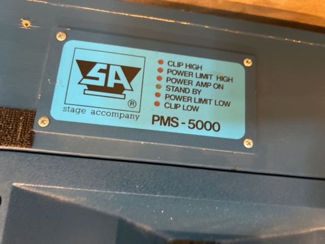 1290145-3 Speakers 2 pcs - Stage Accompany Blue Box PMS 5000