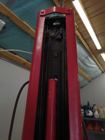 1353827-5 Two-post lift - Koni KO 2025 type 3577, capacity 2500 kg, newly serviced