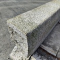 1094318-10 1 pallet Granite curbstone GF1 Radius 10m