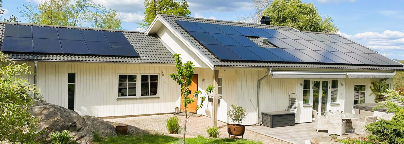 1353857-7 Solar cell package 10.12 kW Growatt hybrid inverter, Austa 440 W & Mounting system