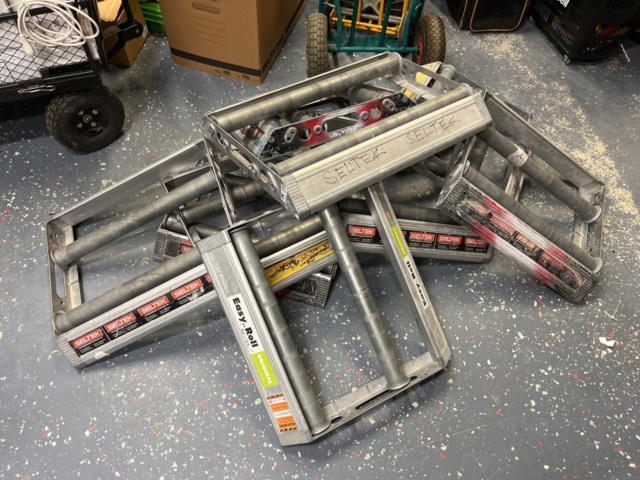 1350448-2 Unwinding cradle/cable unwinder 11 pcs