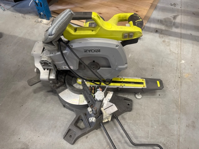 1353681-1 Mitre Saw - Ryobi EMS254L