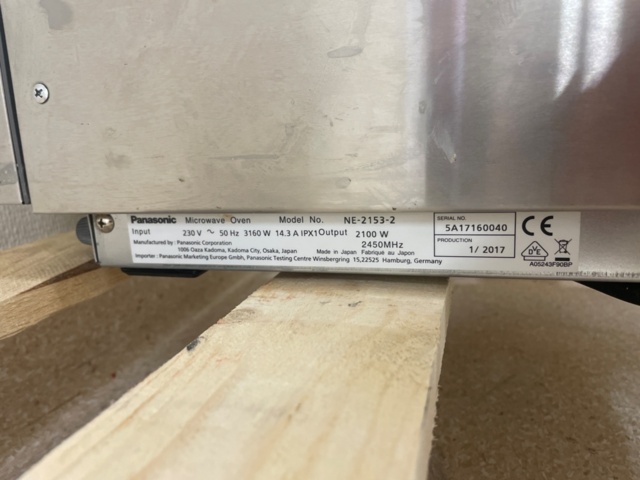 1354474-4 Microwave - Panasonic NE-2153-2 -2017