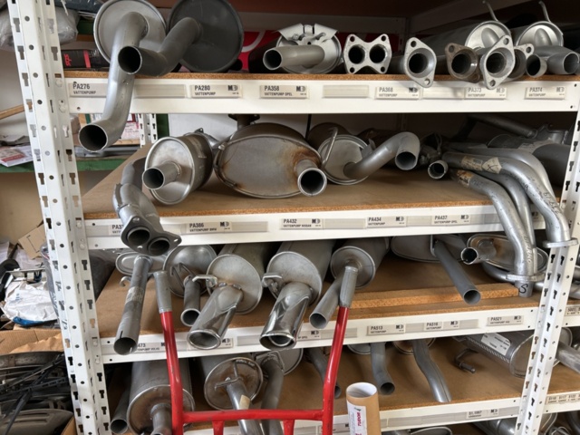1332684-9 Spare parts warehouse - Exhaust systems and accessories