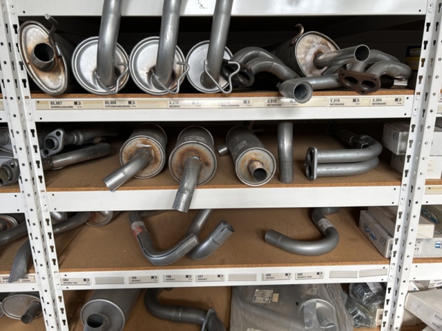 1332684-18 Spare parts warehouse - Exhaust systems and accessories