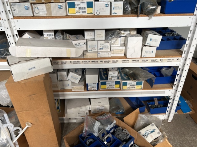 1332684-23 Spare parts warehouse - Exhaust systems and accessories