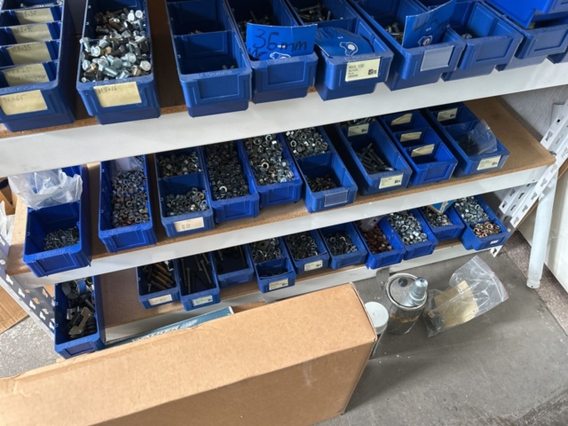 1332684-28 Spare parts warehouse - Exhaust systems and accessories