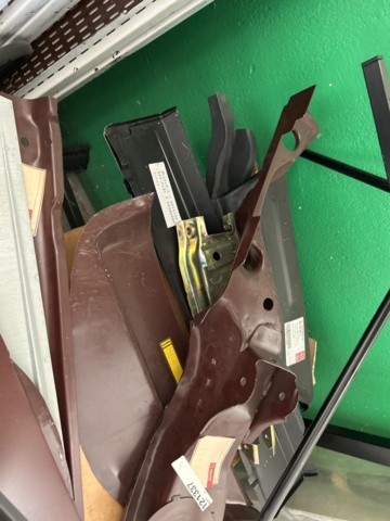 1332684-47 Spare parts warehouse - Exhaust systems and accessories