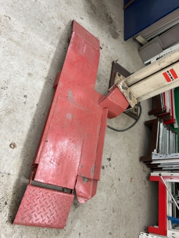 1332688-14 Two-post lift 2500 kg - Koni KO 2025 -1982