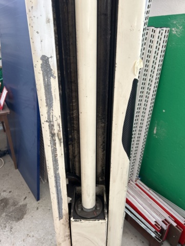 1332688-21 Two-post lift 2500 kg - Koni KO 2025 -1982