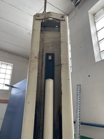 1332688-22 Two-post lift 2500 kg - Koni KO 2025 -1982