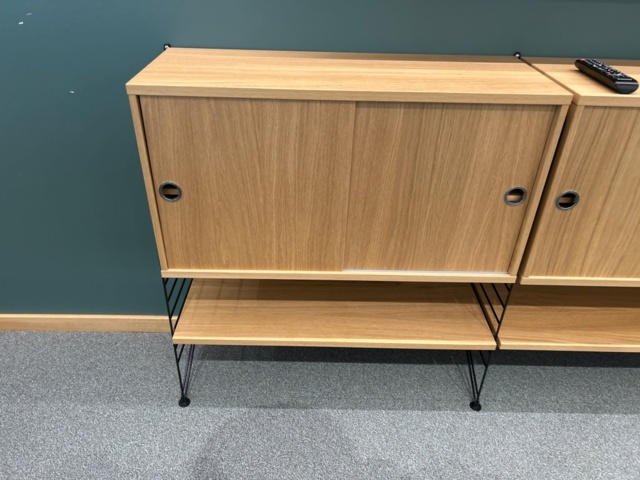 1354749-3 3-part wall shelf with cabinet - String Furniture