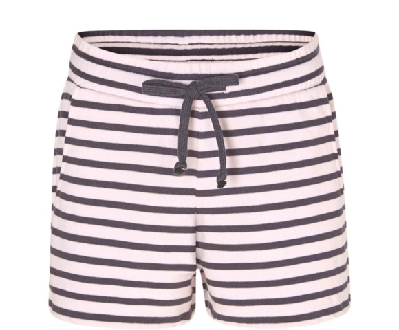 1355395-17 Märkeskläder från bland annat Juvia GmbH & Co, olika storlekar