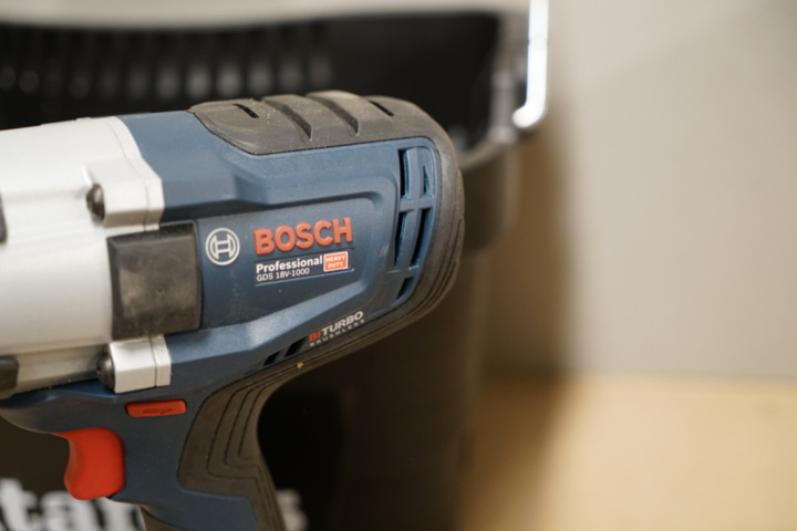 1255402-4 Nut drivers and screwdrivers - Bosch