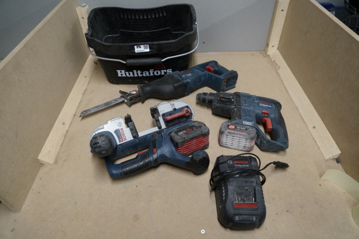 1255403-1 Tool kit - Bosch