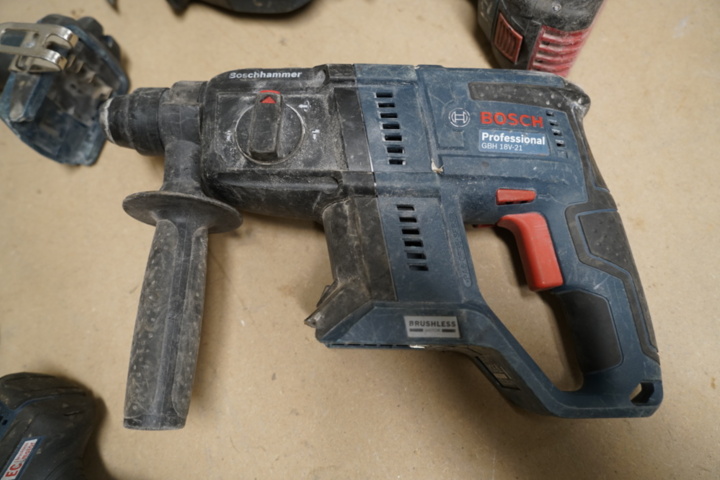 1255406-6 Tool kit - Bosch