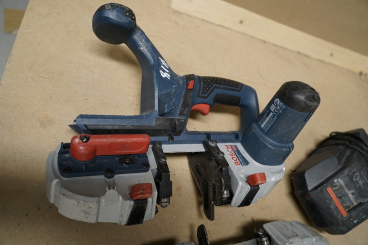 1255433-4 Bandsåg 2 st - Bosch GCB 18V-63