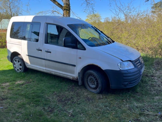 1345277-1 Volkswagen Caddy Combi 1.9 TDI Manual, 105hp, 2008