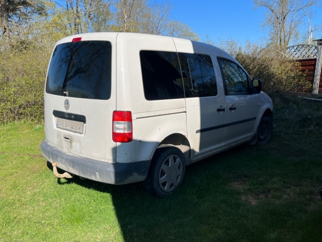 1345277-5 Volkswagen Caddy Combi 1.9 TDI Manual, 105hp, 2008