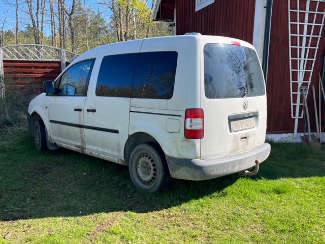 1345277-6 Volkswagen Caddy Combi 1.9 TDI Manual, 105hp, 2008