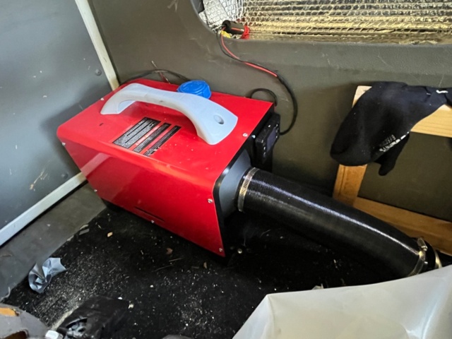 1345277-10 Volkswagen Caddy Combi 1.9 TDI Manual, 105hp, 2008