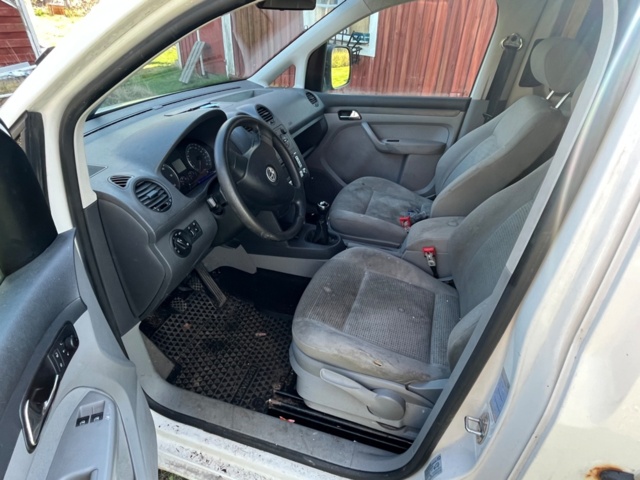 1345277-11 Volkswagen Caddy Combi 1.9 TDI Manual, 105hp, 2008