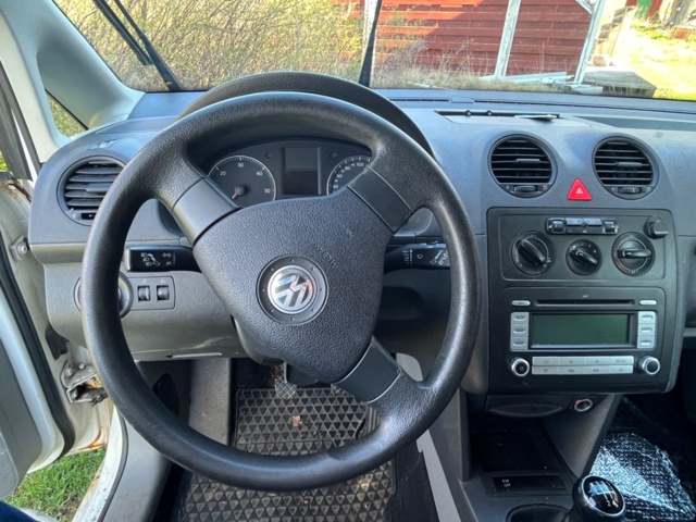 1345277-15 Volkswagen Caddy Combi 1.9 TDI Manual, 105hp, 2008