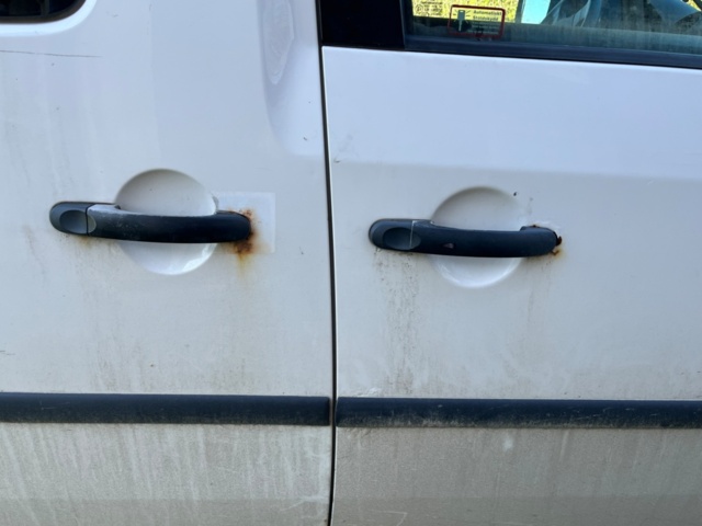 1345277-23 Volkswagen Caddy Combi 1.9 TDI Manual, 105hp, 2008