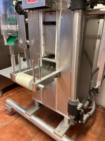 1356138-9 Pasta machine DEA Officine Meccanica, model D 120