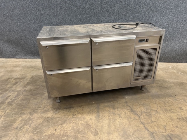 1357763-1 Stainless steel bar counter