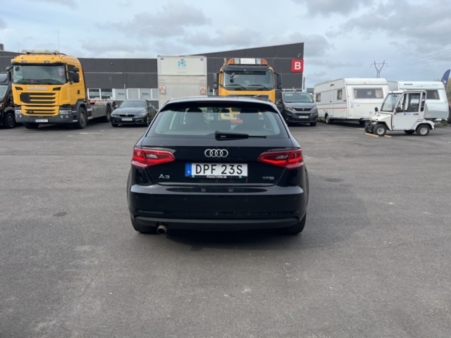 1277084-6 Audi A3 Sportback 1.2 TFSI S Tronic, 105hp -2014
