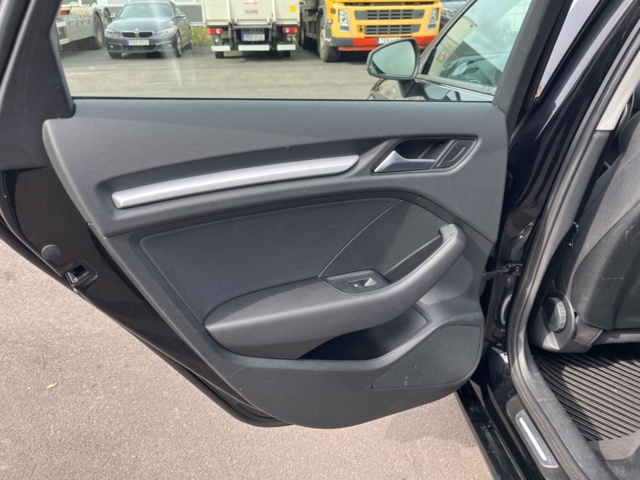 1277084-39 Audi A3 Sportback 1.2 TFSI S Tronic, 105hp -2014