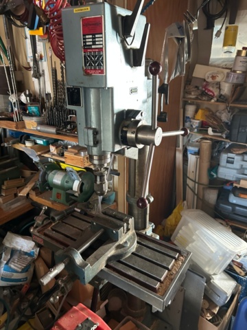 1359229-1 Pelarborrmaskin