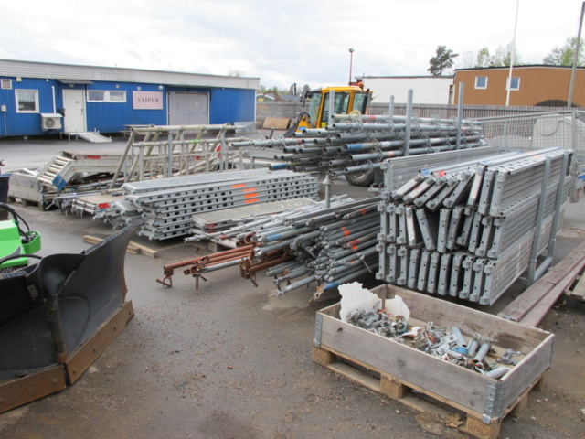 1302819-1 Byggställning Layher Aluställning Haki trappor