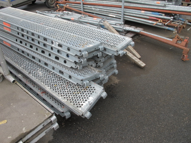 1302819-14 Byggställning Layher Aluställning Haki trappor