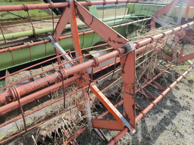 1331323-13 Combine harvester Claas Mercator 75 Repair item
