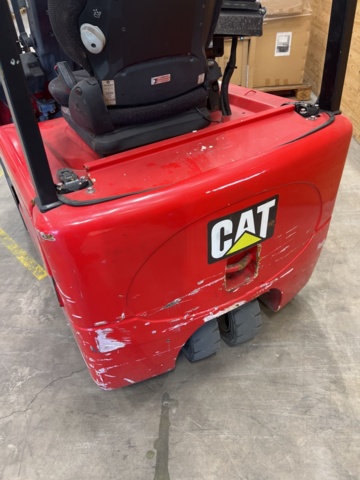 1359795-5 Counterbalance forklift Caterpillar EP16KT (repair item)