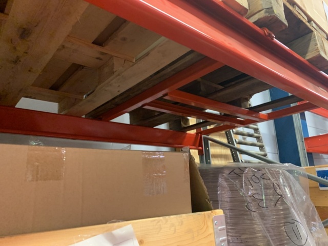 1359503-7 Pallställage