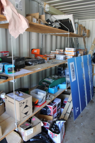 1359948-6 Container 20 fot med byggmaterial (nr 8)