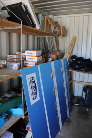 1359948-7 Container 20 fot med byggmaterial (nr 8)