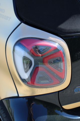 1359920-10 Smart EQ fortwo cabrio 17.6 kWh, 82hp, 2021