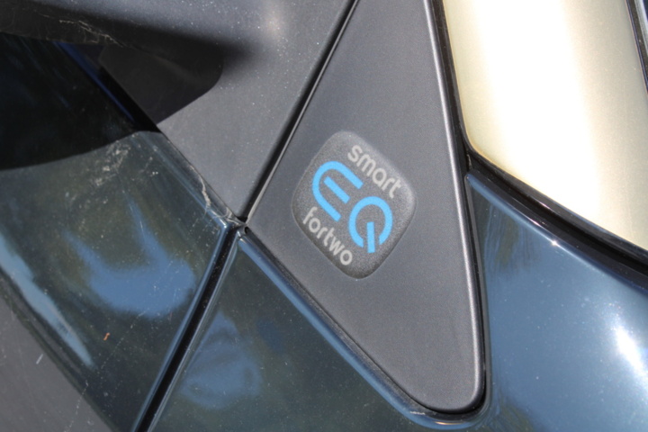 1359920-12 Smart EQ fortwo cabrio 17.6 kWh, 82hp, 2021